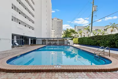 6450 Collins Ave #606, Miami Beach, FL 33141 - Photo 35