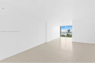 6450 Collins Ave #606, Miami Beach, FL 33141 - Photo 3