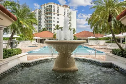 20000 E Country Club Dr #PH01, Aventura, FL 33180 - Photo 11