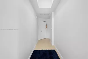 20000 E Country Club Dr, Aventura, FL 33180 - Photo 41