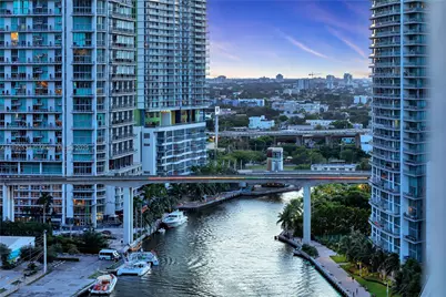 31 SE 5th St #2111, Miami, FL 33131 - Photo 1