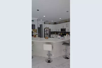 15982 SW 61st St, Davie, FL 33331 - Photo 11