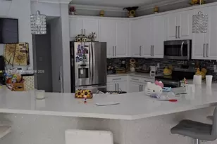 15982 SW 61st St, Davie, FL 33331 - Photo 11