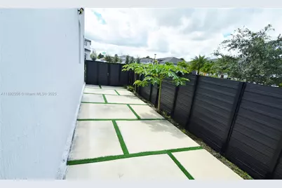 12763 SW 214th Ter, Miami, FL 33177 - Photo 33