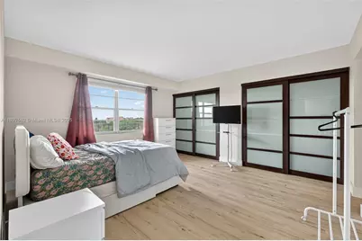 3150 W Rolling Hills Cir #703, Davie, FL 33328 - Photo 1