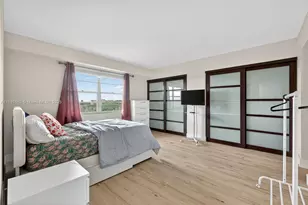 3150 W Rolling Hills Cir, Davie, FL 33328 - Photo 1