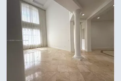 996 Sanibel Dr, Hollywood, FL 33019 - Photo 31