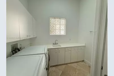 996 Sanibel Dr, Hollywood, FL 33019 - Photo 37