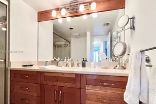 5200 N Ocean Dr, Singer Island, FL 33404 - Photo 29