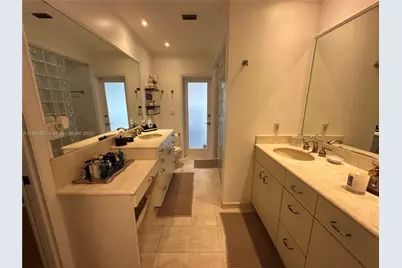 8050 SW 170th St, Palmetto Bay, FL 33157 - Photo 37