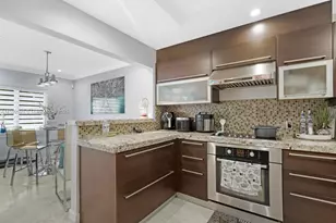 155 W 60th St, Hialeah, FL 33012 - Photo 13