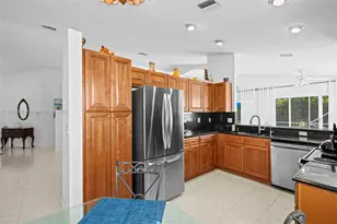 9650 Harbour Lake Cir, Boynton Beach, FL 33437 - Photo 7