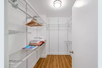 1440 Brickell Bay Dr #307, Miami, FL 33131 - Photo 17