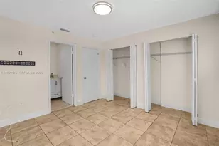 7785 W 30th Ct, Hialeah, FL 33018 - Photo 7