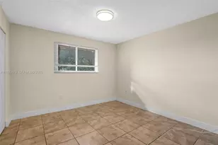 7785 W 30th Ct, Hialeah, FL 33018 - Photo 11