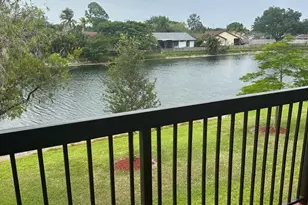 9941 Nob Hill Ln, Sunrise, FL 33351 - Photo 9