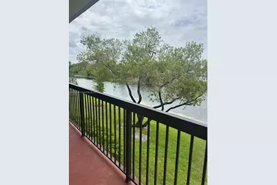 9941 Nob Hill Ln #9941, Sunrise, FL 33351 - Photo 11