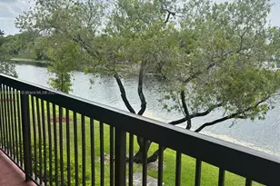 9941 Nob Hill Ln, Sunrise, FL 33351 - Photo 11