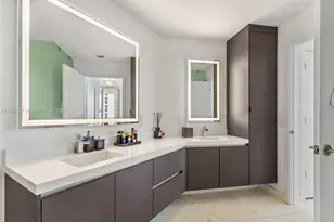 851 NE 1st Ave, Miami, FL 33132 - Photo 15