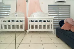 298 E 3rd St, Hialeah, FL 33010 - Photo 31