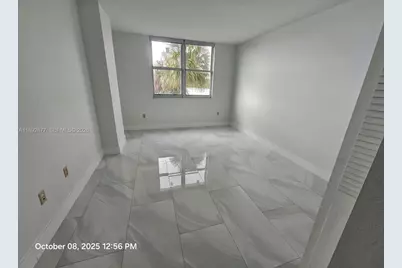 500 Bayview Dr #222, Sunny Isles Beach, FL 33160 - Photo 9