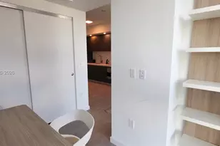 227 NE 2nd St, Miami, FL 33132 - Photo 13