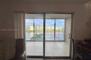 141 SE 3rd Ave, Dania Beach, FL 33004 - Photo 5