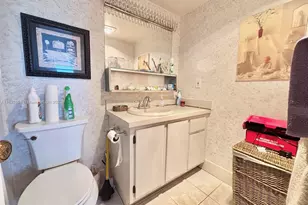 141 SE 3rd Ave, Dania Beach, FL 33004 - Photo 15