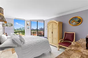 3598 Yacht Club Dr, Aventura, FL 33180 - Photo 35