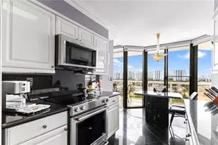 3598 Yacht Club Dr, Aventura, FL 33180 - Photo 27