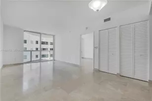 6365 Collins Ave, Miami Beach, FL 33141 - Photo 15
