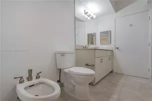 6365 Collins Ave, Miami Beach, FL 33141 - Photo 31