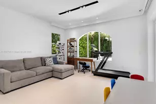 229 Golden Beach Dr, Golden Beach, FL 33160 - Photo 15