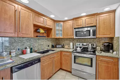 20281 E Country Club Dr #210, Aventura, FL 33180 - Photo 23