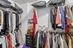 20281 E Country Club Dr, Aventura, FL 33180 - Photo 35