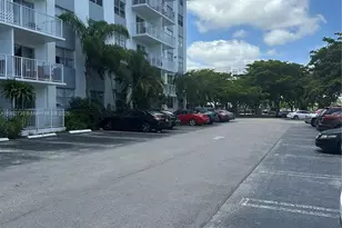 16465 NE 22nd Ave, North Miami Beach, FL 33160 - Photo 1