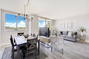 2775 NE 187th St, Aventura, FL 33180 - Photo 13