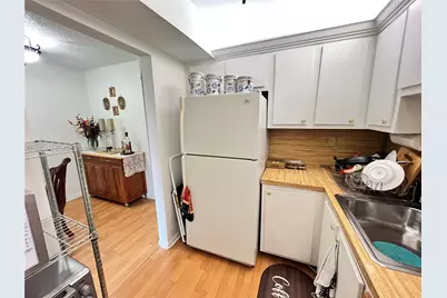 8851 Sunrise Lakes Blvd #109, Sunrise, FL 33322 - Photo 9