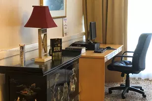 3800 S Ocean Dr, Hollywood, FL 33019 - Photo 29