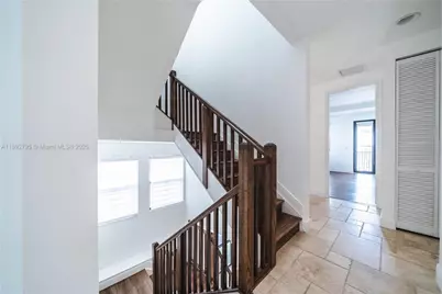 8478 NW 52nd St #8478, Doral, FL 33166 - Photo 35