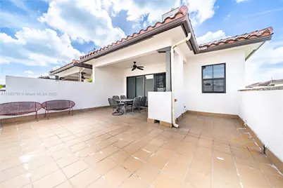 8478 NW 52nd St #8478, Doral, FL 33166 - Photo 45