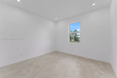 752 Cardinal St E, Lehigh Acres, FL 33974 - Photo 13