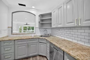 900 SW 12th St, Fort Lauderdale, FL 33315 - Photo 33