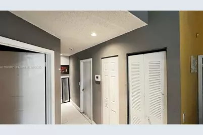 [Address not provided], North Lauderdale, FL 33068 - Photo 23