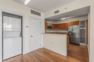 9055 SW 73rd Ct, Miami, FL 33156 - Photo 9