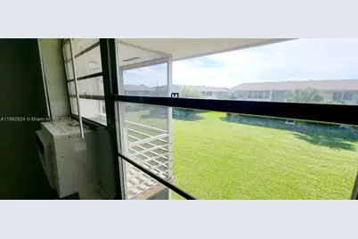 287 Norwich L #287, West Palm Beach, FL 33417 - Photo 21