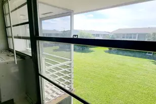 287 Norwich L, West Palm Beach, FL 33417 - Photo 21