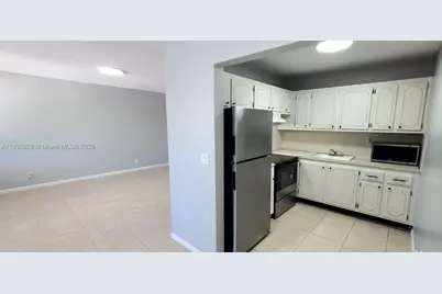 287 Norwich L #287, West Palm Beach, FL 33417 - Photo 5