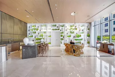 55 SW 9th St #3205, Miami, FL 33130 - Photo 25