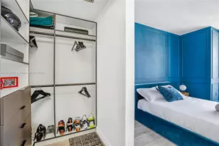 55 SW 9th St, Miami, FL 33130 - Photo 3